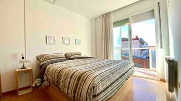 3 chambres, fer et planche Ă repasser, Wi-Fi gratuit, draps fournis