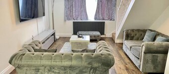 Beautiful 4-bed House in Billericay