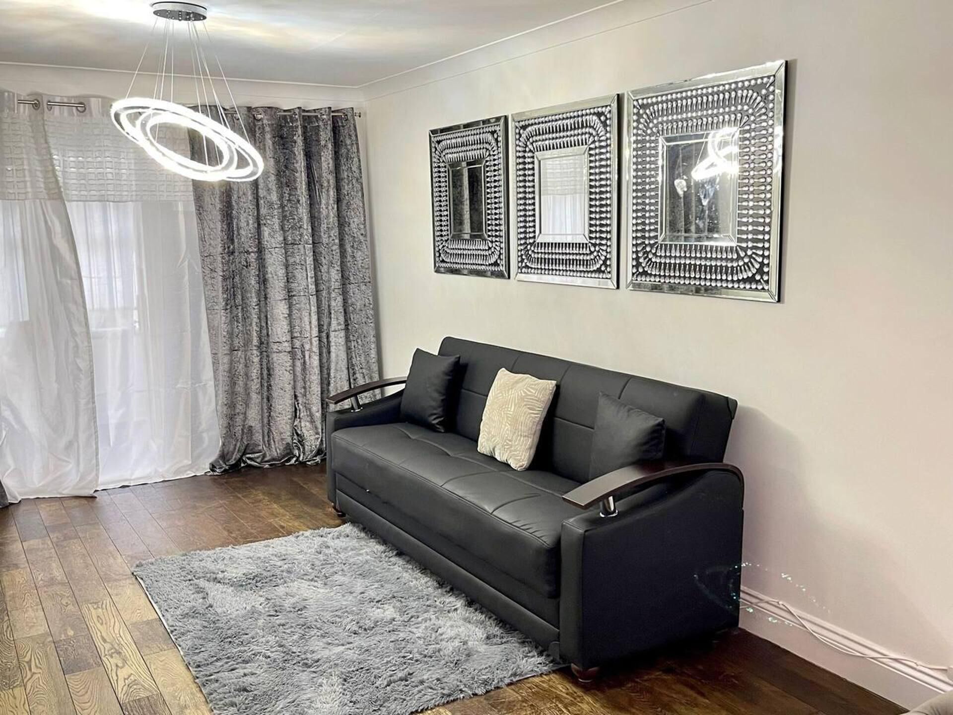 獨棟房屋 | 起居區 | 壁爐