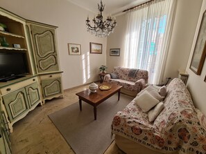 Leilighet – classic | Oppholdsområde | Filmkjøp