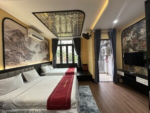 Deluxe Room | Desk, free WiFi, bed sheets - Thien Han Phat Hotel (Da Nang)