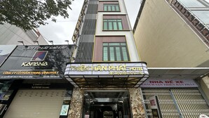 รูปภาพที่ไม่ได้จัดประเภท, 4 จาก 32, ปุ่ม