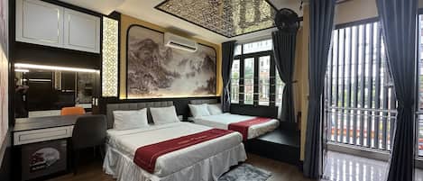 Deluxe Room | Desk, free WiFi, bed sheets