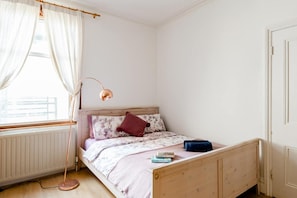 Appartement | 2 chambres, fer et planche à repasser, accès au Wi-Fi (inclus)