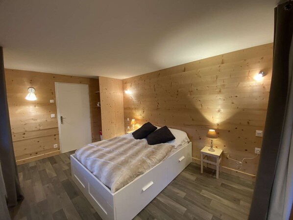 4 bedrooms, free WiFi