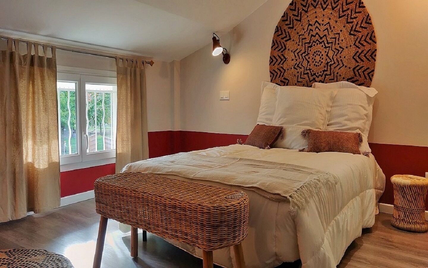 2 slaapkamers, een strijkplank/strijkijzer, wifi, beddengoed