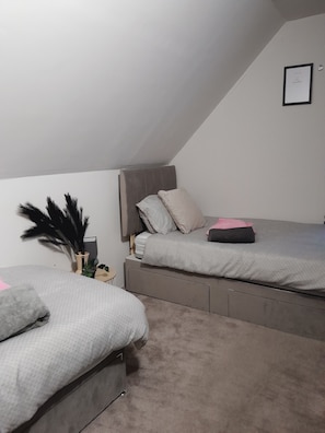 2 bedrooms, WiFi