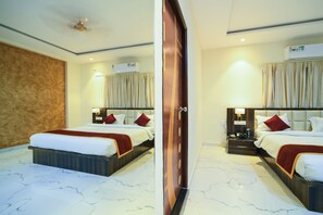 In-room safe, desk, blackout curtains, soundproofing - Hotel Cn windsor (Chikkamagaluru)