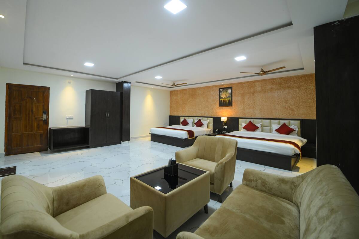 In-room safe, desk, blackout drapes, soundproofing