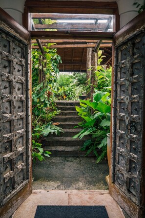 Interior entrance - Sānti Beach House (Weligama)