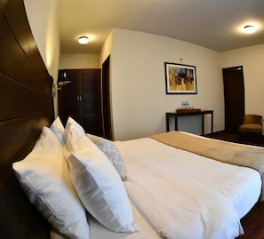 Executive Room | 1 bedroom, free WiFi
