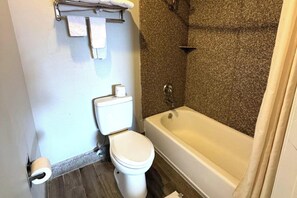 Free toiletries, towels