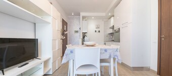 VIOLET - LIDO ADRIANO