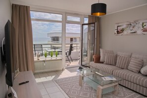 Fernseher, Stereoanlage