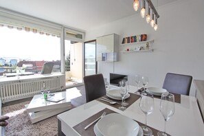 تناول الطعام