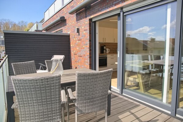 Outdoor dining - Christian-westphal-str. 35, App. Mermaid Inkl. Wlan und Sauna (Grömitz)