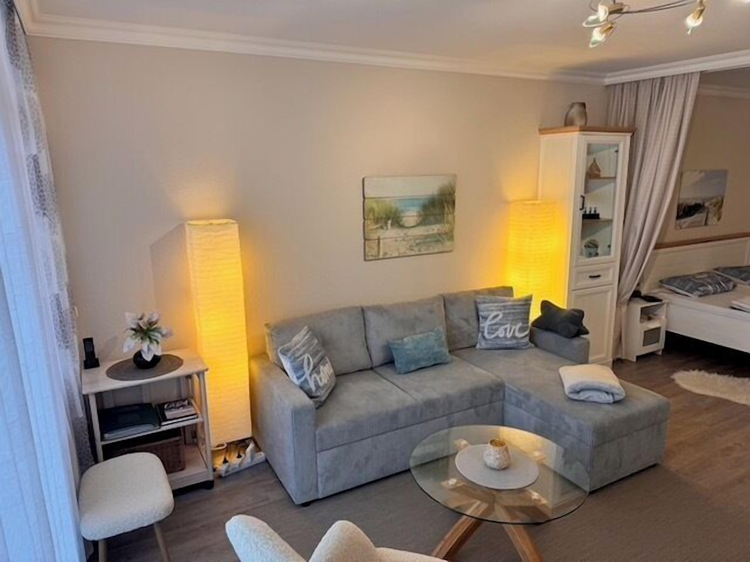 تلفزيون، مشغل دي في دي، ستيريو