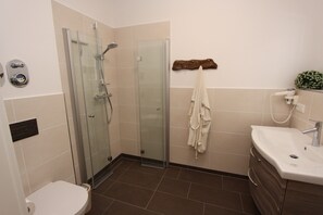 Douche, séchoir à cheveux
