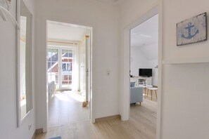 Fernseher, Stereoanlage