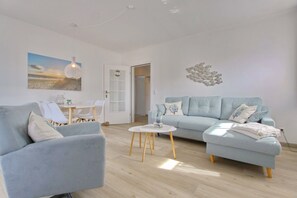 Fernseher, Stereoanlage