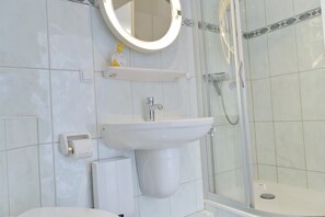 Bathroom - Goldene Ruh App. 407 Inkl. Wlan (Grömitz)