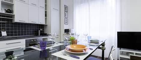 Apartment (1 Bedroom) | Interior