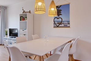 Dining - Haus Sonnenblick Whg. 2 Inkl. Wlan (Grömitz)