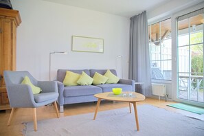 تلفزيون، مشغل دي في دي، ستيريو