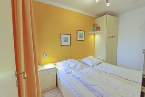 2 室のベッドルーム、WiFi (無料)