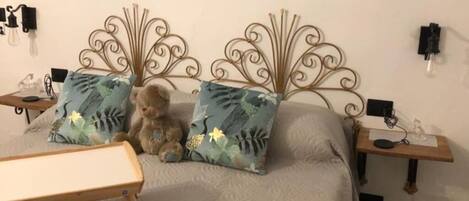 1 chambre, accĂšs au Wi-Fi (inclus), literie fournie