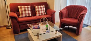 Fernseher, Stereoanlage