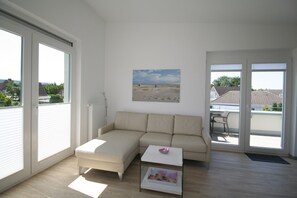 電視、DVD 播放機、音響