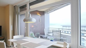 用餐