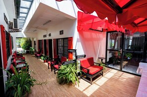 Standard Double Room, 1 Queen Bed, Garden View | Balcony view - Blue Veil Villa (Kigali)