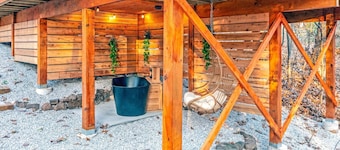 Pedal & Perch Cabin S