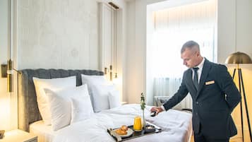 Habitación doble | Sábanas de algodón egipcio, ropa de cama de alta calidad y minibar