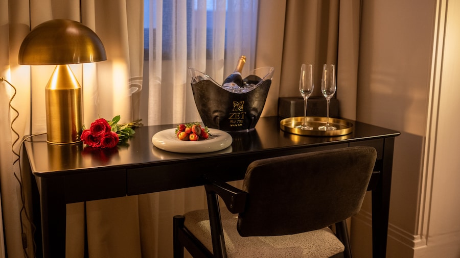 Zet Hotel