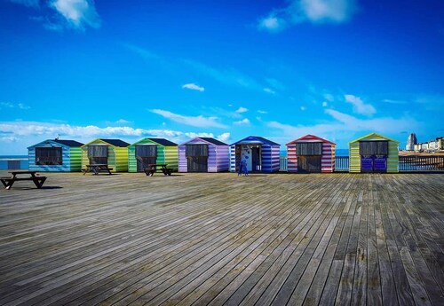 Church Retreat - Magnificent Seaside Apartment. Award Winning!
