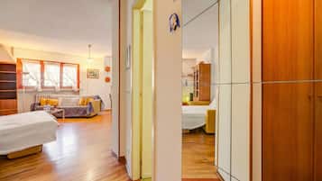 1 quarto, roupa de cama