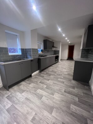 Private kitchen - Labyrinth By Habitat101 (Stockton-on-Tees)