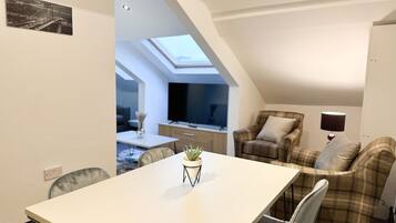 Appartamento, bagno privato (Apartment 5 ) | Pasti in camera