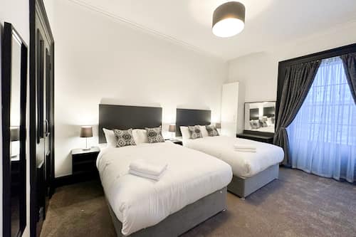 Premium bedding, Select Comfort beds, iron/ironing board, rollaway beds