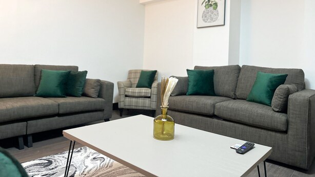 Leilighet – premium, privat bad, hageutsikt (Apartment 2) | Oppholdsområde
