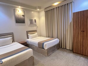 2 chambres, coffres-forts dans les chambres, chambres insonorisées