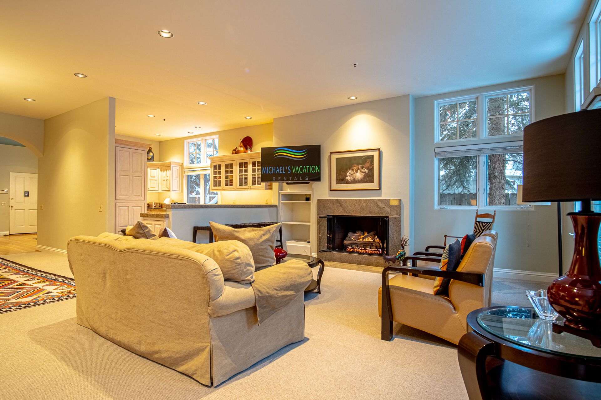 Télévision, cheminée