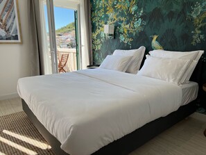 Décoration personnalisée, ameublement personnalisé, bureau