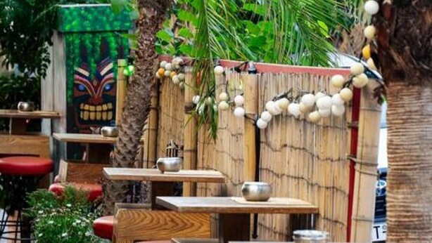 2 عدّة غرف نوم ومكتب