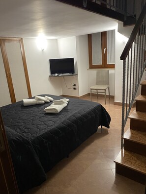 2 sovrum, strykjärn/strykbräda, wi-fi och sängkläder