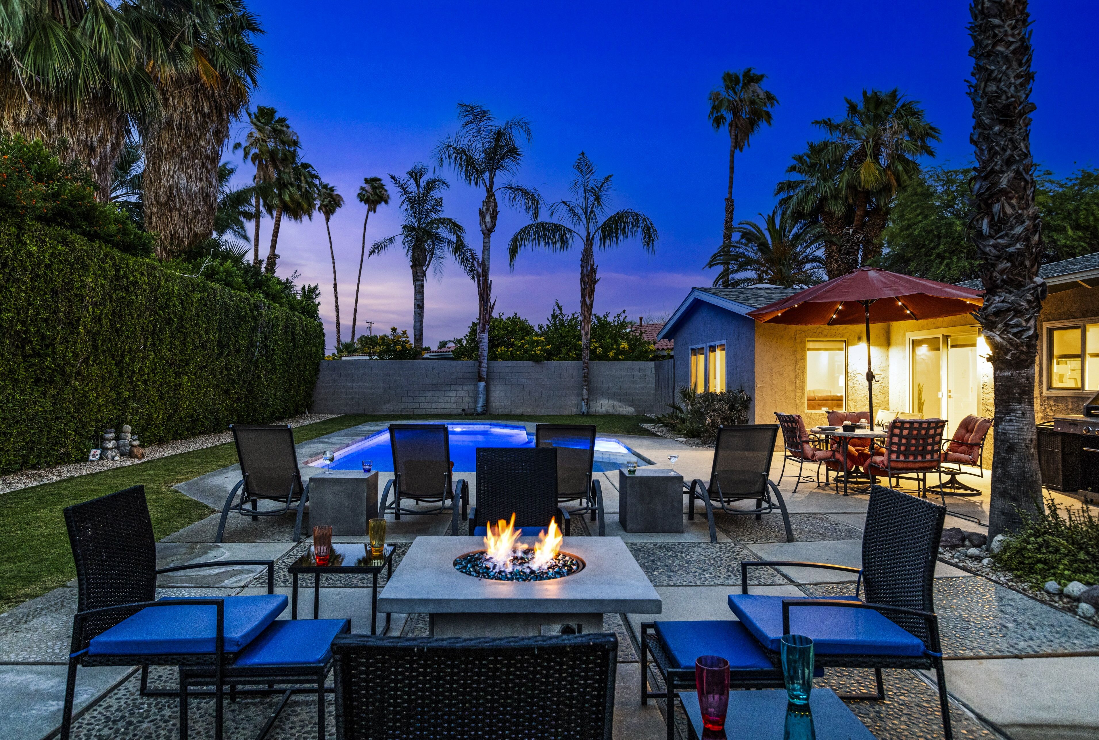 Palm Springs Sunrise Park Oasis