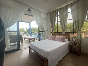 3 chambres, fer et planche à repasser, draps fournis